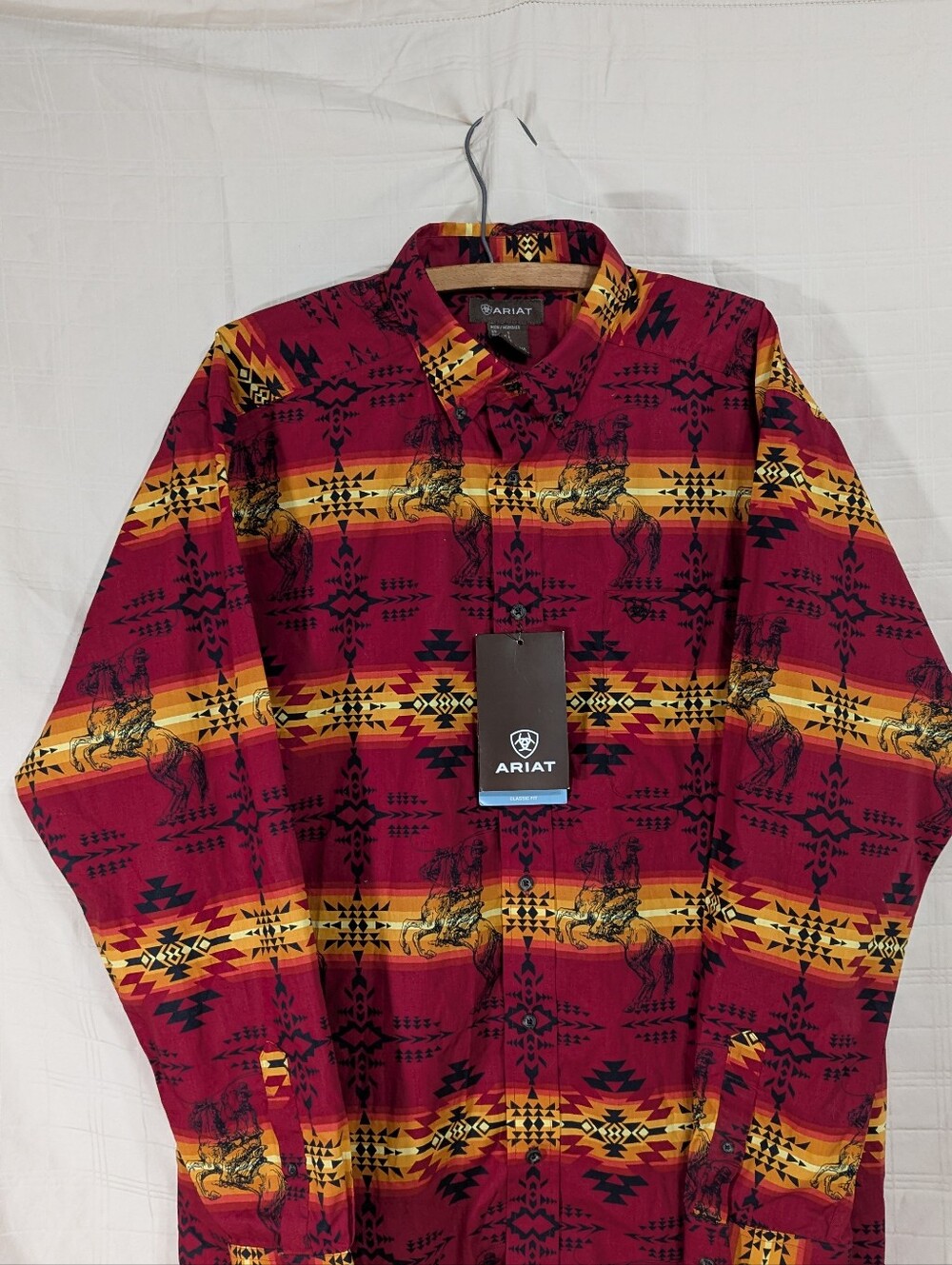 Ariat Men's Nathaniel Classic Fit Shirt Tango Red Southwestern print New W/Tag